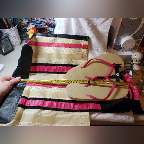 Eco-Tite & Flip-Flop Set - Picture 2 of 15